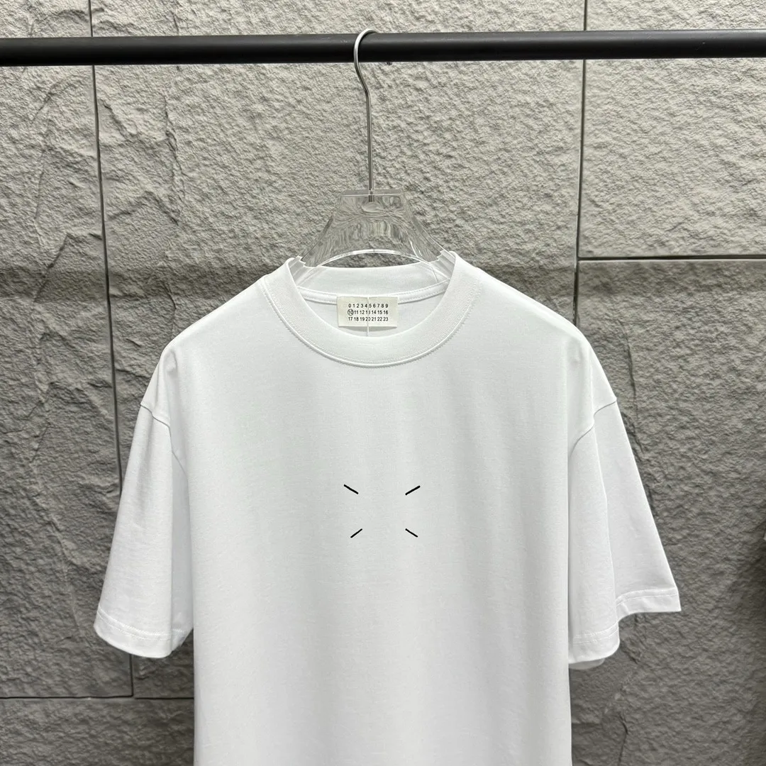 MM 6 * 2025 New Arrival Classic T 300 Same Style ：Black White Size： S （90-130 ） M （120-150 ） L （140-165 ） XL （160-180 ） XXL （180-210 ）
